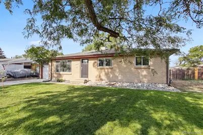 3195 Uvalda Street, Aurora, CO 80011 - Photo 2