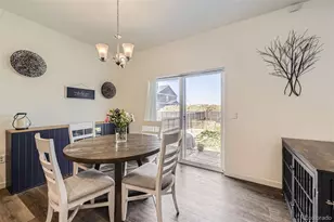 27425 E Byers Pl, Aurora, CO 80018 - Photo 12