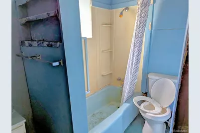 505 W 10th Street, Walsenburg, CO 81089 - Photo 8