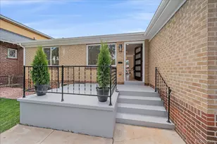 2651 Albion St, Denver, CO 80207 - Photo 2