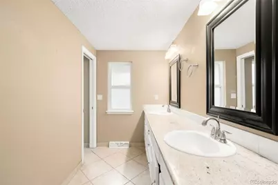 7912 S Xenia Court, Centennial, CO 80112 - Photo 16