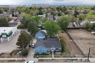 1761 Chambers Rd, Aurora, CO 80011 - Photo 2