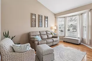 9825 Thornbury Way, Highlands Ranch, CO 80129 - Photo 4