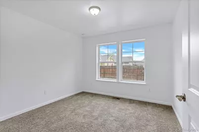 1852 Eagle Street, Aurora, CO 80011 - Photo 10