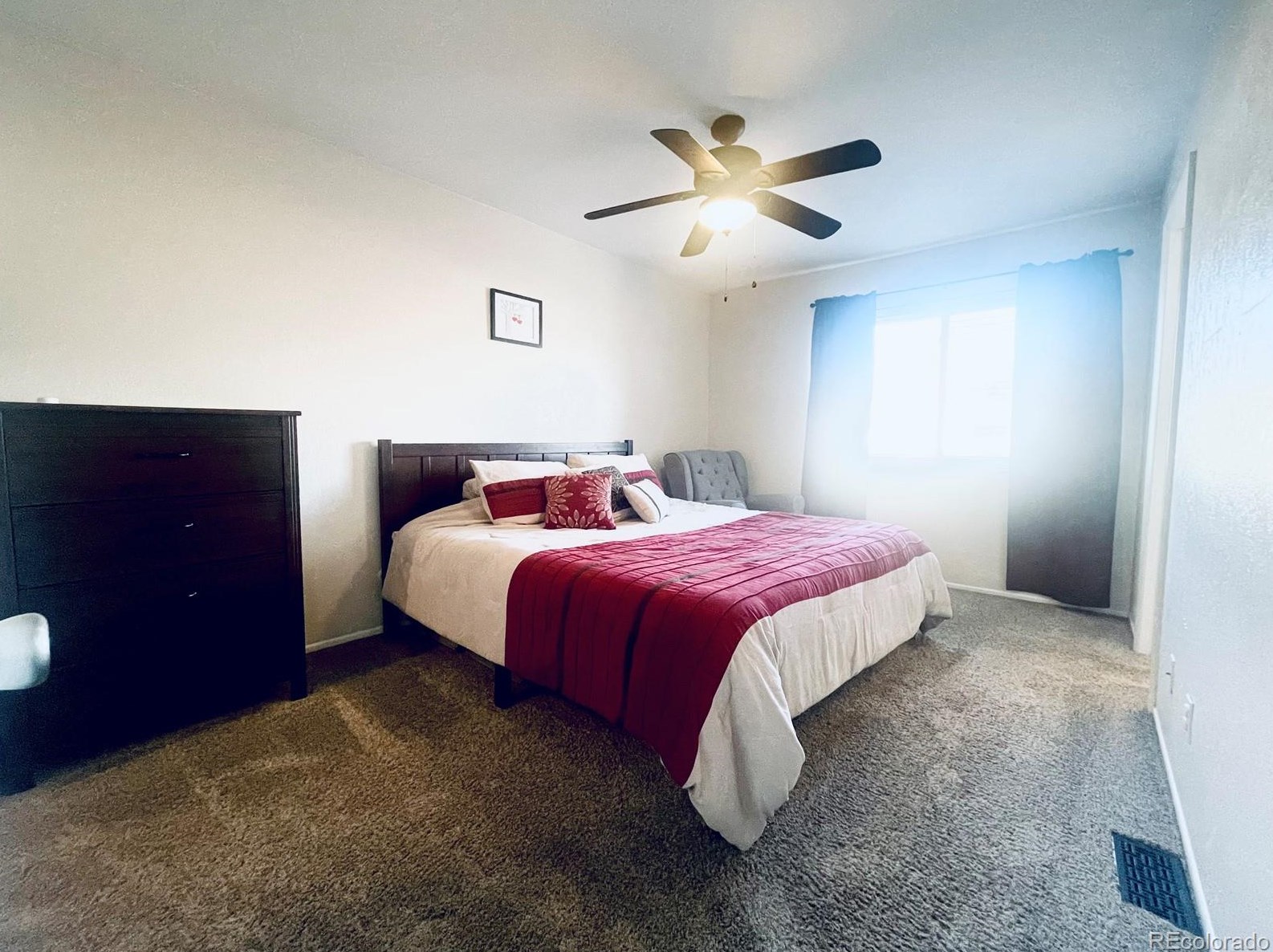 3502 Kittredge St, Denver CO  80013-7212 exterior