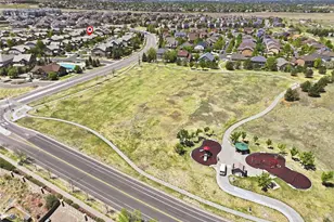 23918 E Alamo Pl, Aurora, CO 80016 - Photo 32