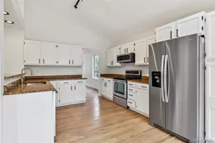 9714 Laredo St, Highlands Ranch, CO 80130 - Photo 8