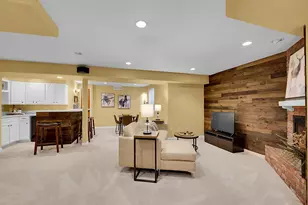 930 W Dry Creek Rd, Littleton, CO 80120 - Photo 32