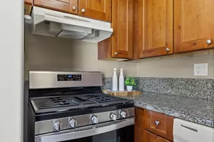 5261 S Pennsylvania St, Littleton, CO 80121 - Photo 12