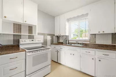 985 Xavier Street, Denver, CO 80204 - Photo 20