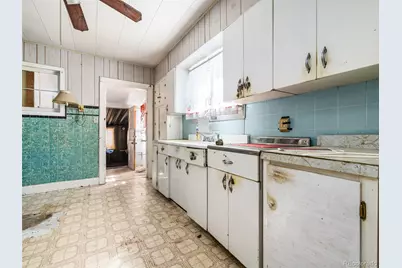 136 Sproull Avenue, Walsenburg, CO 81089 - Photo 12