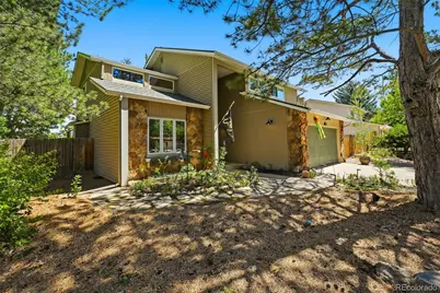 927 Oakwood Drive, Castle Rock, CO 80104 - Photo 2