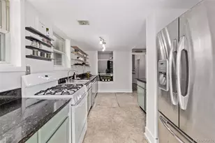 30 Fox St, Denver, CO 80223 - Photo 12