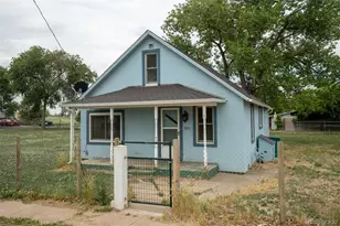211 Johnson St, Frederick, CO 80530 - Photo 2