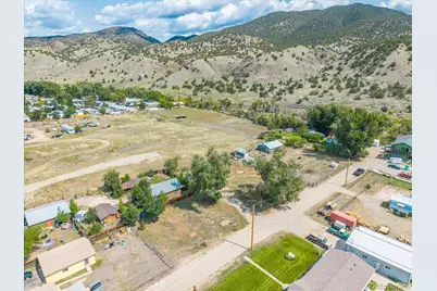 1030 Illinois Avenue, Salida, CO 81201 - Photo 4
