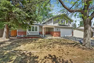 57 Yank Way, Lakewood, CO 80228 - Photo 2