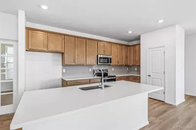 18891 E 92nd Place, Commerce City, CO 80022 - Photo 14