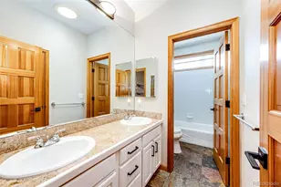 404 E Lake Pl, Centennial, CO 80121 - Photo 26