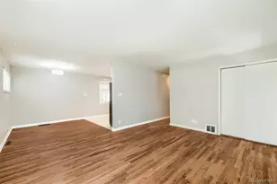 3201 S Hollyy St, Denver, CO 80222 - Photo 6