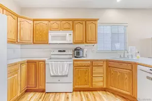 927 Champion Cir, Longmont, CO 80503 - Photo 12