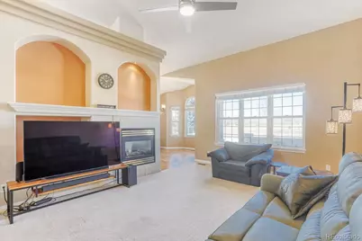 927 Champion Circle, Longmont, CO 80503 - Photo 8