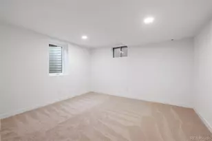 3413 S Akron St, Denver, CO 80231 - Photo 30