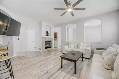 10673 Cedarcrest Circle, Highlands Ranch, CO 80130 - Photo 12