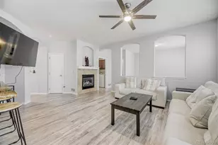 10673 Cedarcrest Cir, Highlands Ranch, CO 80130 - Photo 12