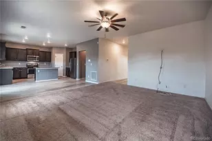 350 Spruce St, Bennett, CO 80102 - Photo 6