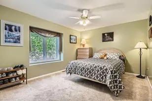 557 Highpoint Cir, Black Hawk, CO 80422 - Photo 16
