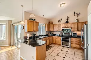 557 Highpoint Cir, Black Hawk, CO 80422 - Photo 6