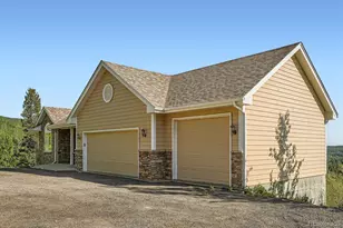 557 Highpoint Cir, Black Hawk, CO 80422 - Photo 2