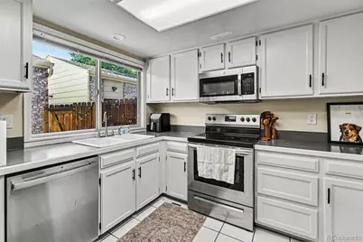 7614 S Cove Circle, Littleton, CO 80122 - Photo 10