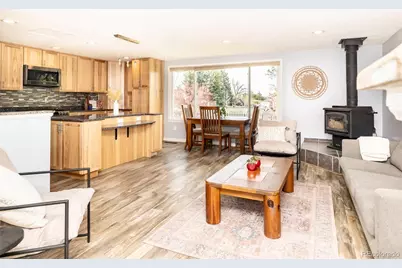 1244 Snowbank Court, Longmont, CO 80504 - Photo 4