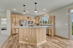7451 Sun Country Dr, Elizabeth, CO 80107 - Photo 6