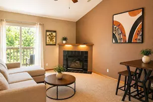 1048 Tierra Ln, Fort Collins, CO 80521 - Photo 1