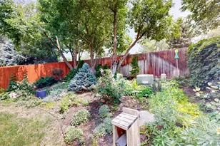 1566 S Trenton Ct, Denver, CO 80231 - Photo 32