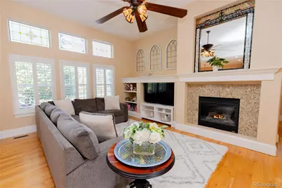 4056 S Liverpool Way, Aurora, CO 80013 - Photo 6