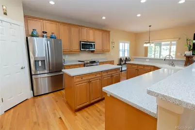 4056 S Liverpool Way, Aurora, CO 80013 - Photo 12