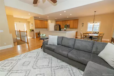4056 S Liverpool Way, Aurora, CO 80013 - Photo 8