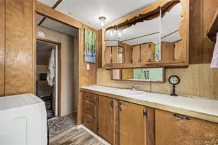 215 Cheyenne St, Golden, CO 80403 - Photo 22
