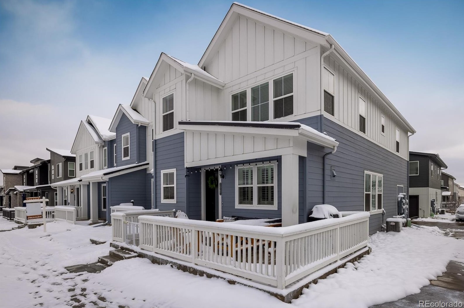 2067 Vance Way, Denver, CO 80227-3571