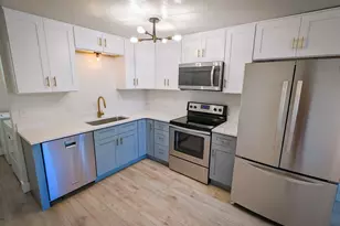 616 Goss Dr, Longmont, CO 80504 - Photo 2