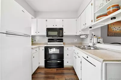 9368 W Ontario Drive, Littleton, CO 80128 - Photo 12