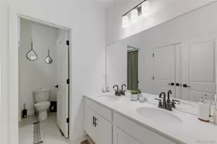2922 Nectar St, Strasburg, CO 80136 - Photo 6