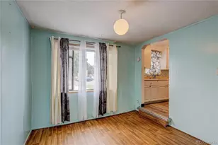 3398 Newport St, Denver, CO 80207 - Photo 12