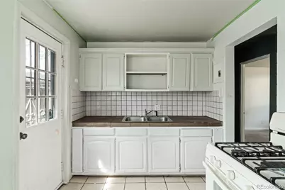 1101 Akron Street, Aurora, CO 80010 - Photo 20