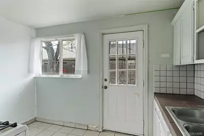 1101 Akron Street, Aurora, CO 80010 - Photo 18