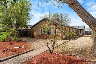 1101 Akron St, Aurora, CO 80010 - Photo 2