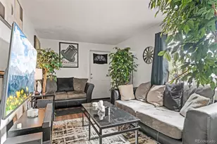 1101 Akron St, Aurora, CO 80010 - Photo 8